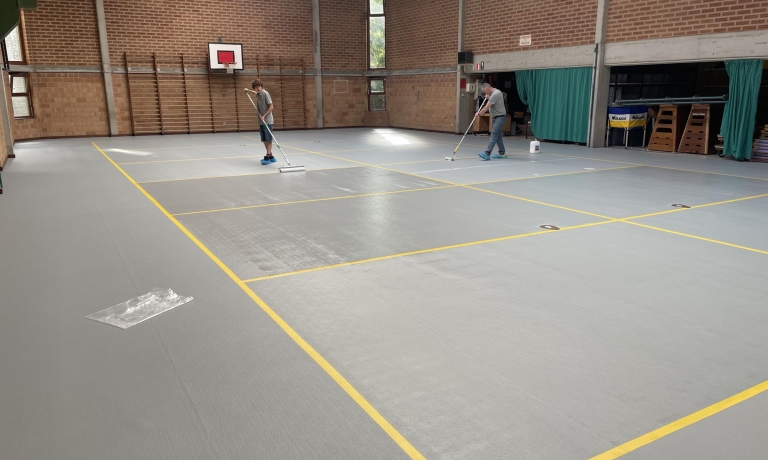 Aanbrengen 2KPU onderhoudslagen