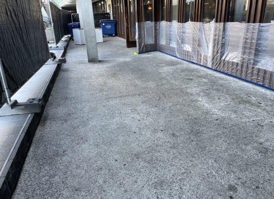 Uitgewassen beton voor reiniging